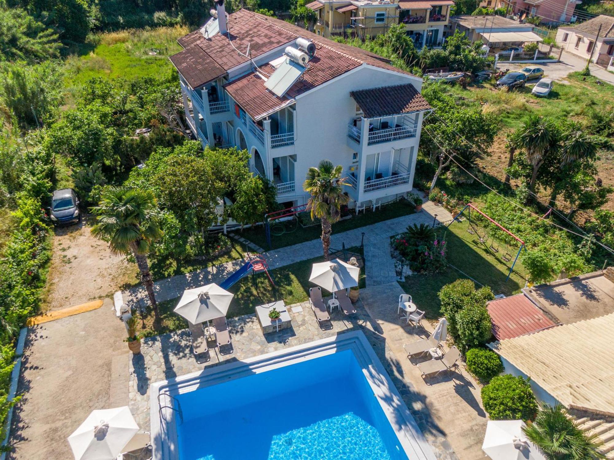 Angela Hotel & Apartments Gouvia Bagian luar foto
