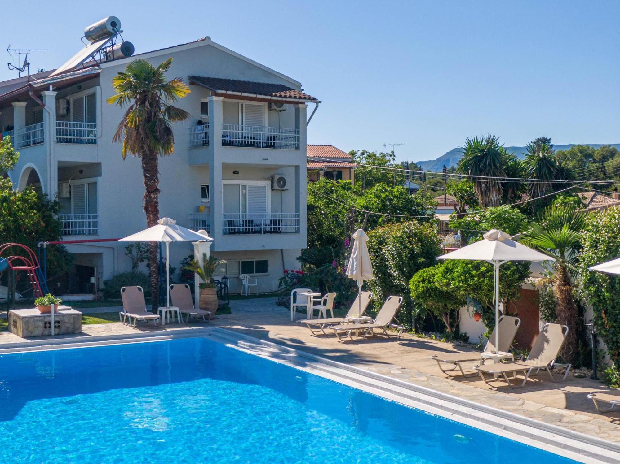 Angela Hotel & Apartments Gouvia Bagian luar foto