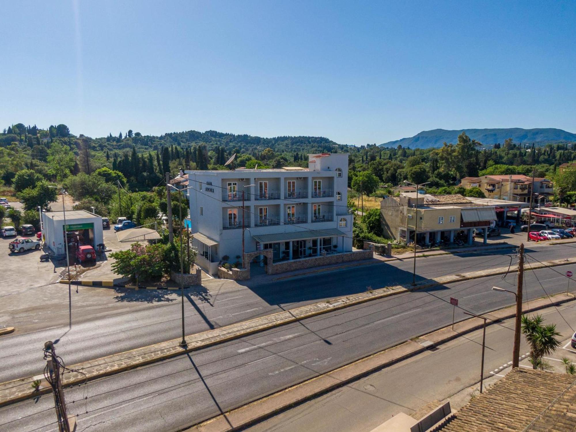 Angela Hotel & Apartments Gouvia Bagian luar foto